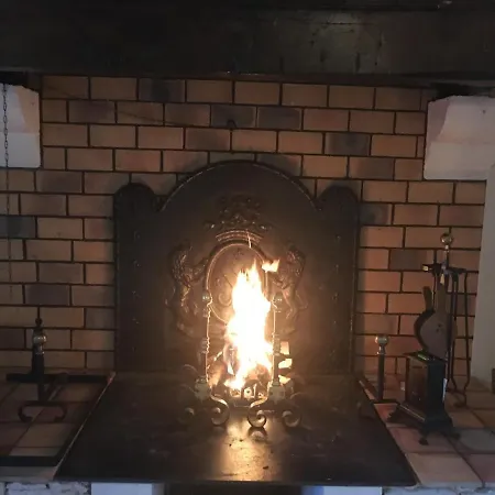 L'antre Des Bastides 4* Saint-Martin-de-Villereal